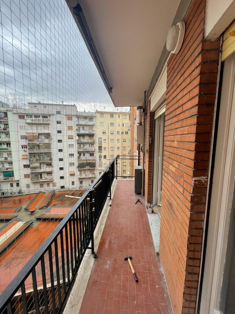 Balcone Sicuro: Sicurezza Affidabile per Gatti e Animali Domestici