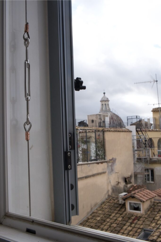 Innovazione e Sicurezza: Reti Anticaduta Bambini Balcone Sicuro